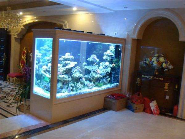 大理石包边鱼缸